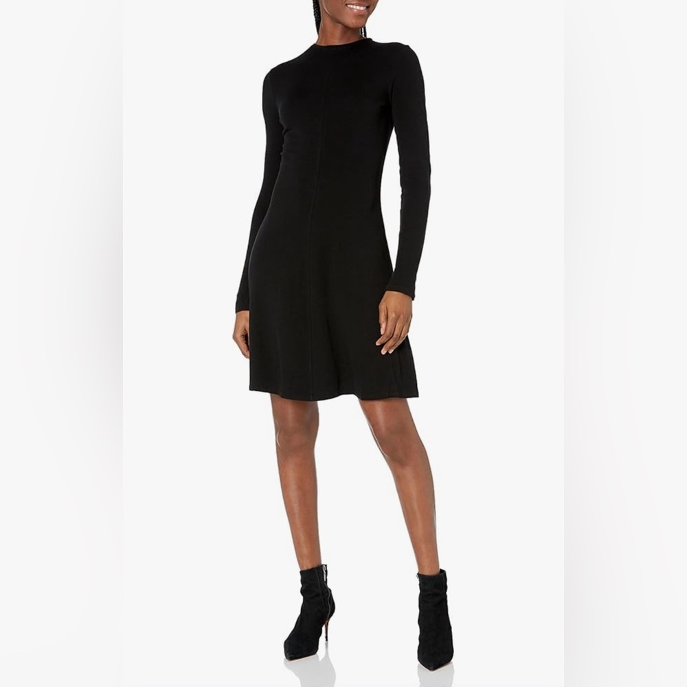 NWT Vince Women's‎ Long Sleeve Crew Neck Dress in Black Sz Small $295